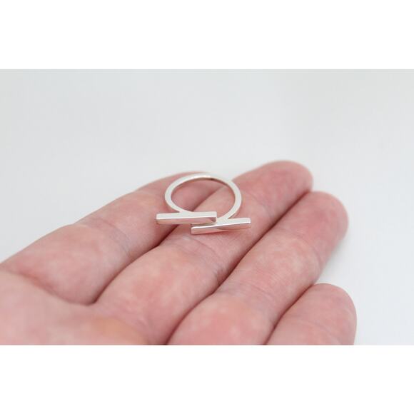 Sterling Silver Horizontal Bar Adjustable Ring, Horizontal Bar Adjustable Ring - Picture 2 of 5